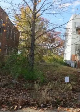 Residential Land in St Louis