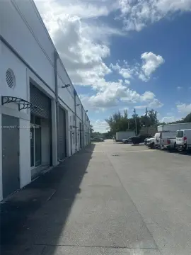 Hialeah Gardens Industrial Space