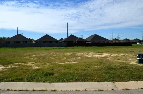 Residential Lot in Mabank, TX