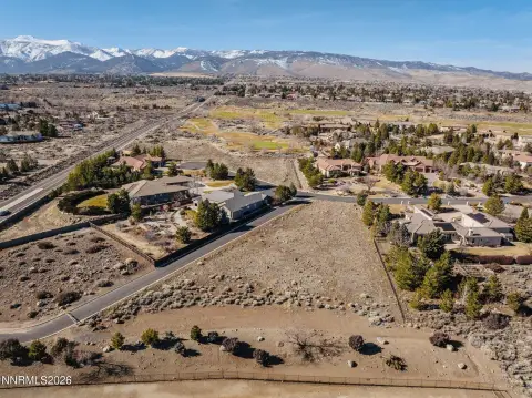 Reno Land with Mountain Views