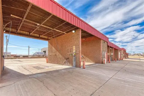 Self-Service Car Wash Property