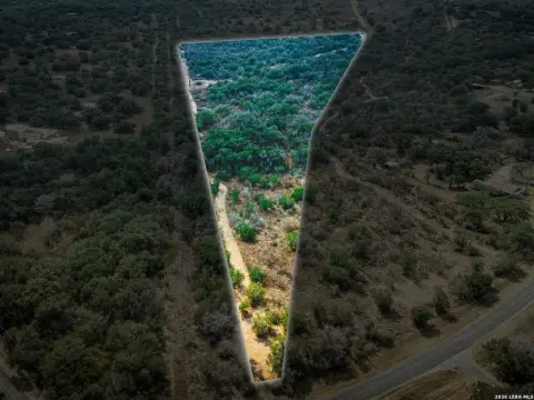 Beeville Land with Mature Trees