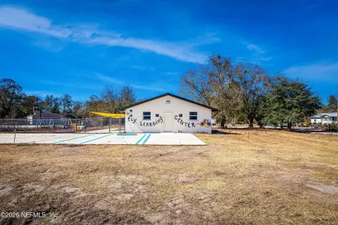 Updated Commercial Building, Sanderson, FL