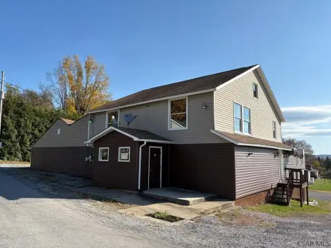 Turnkey Restaurant and Bar Opportunity