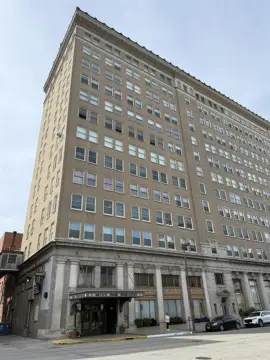 Downtown Office Floors in Historic Building