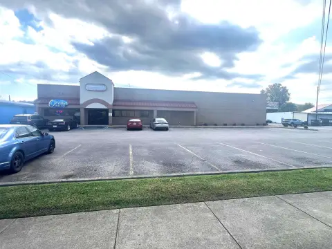Retail Space with Existing Tenancy