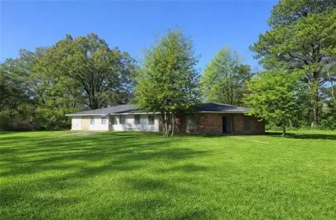 Independence Duplex: Renovation Opportunity
