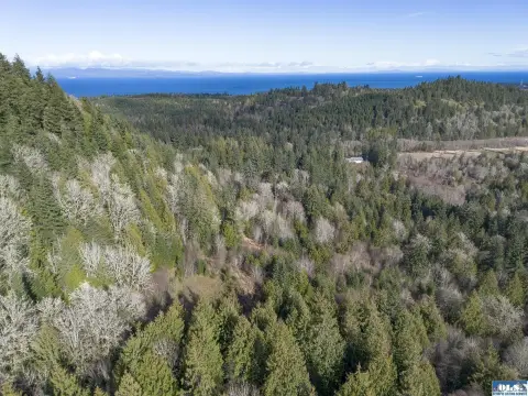 Port Angeles Land with Mountain Views