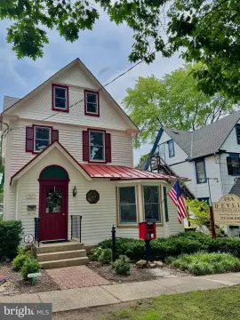 Historic Office Suite with Private Entrance