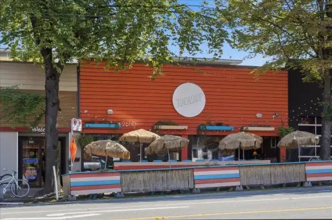 Established Restaurant With Cocktail Bar