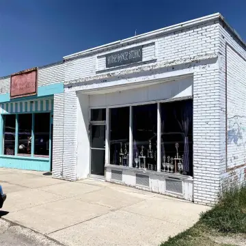 Soda Springs Commercial Opportunity