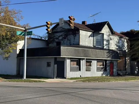 Mixed-Use Building with Apartments