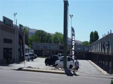 Pocatello Retail/Office Space Available
