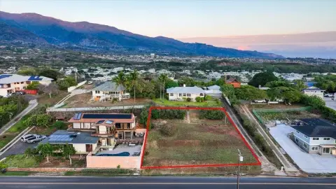 Terraced Lot in Central Maui