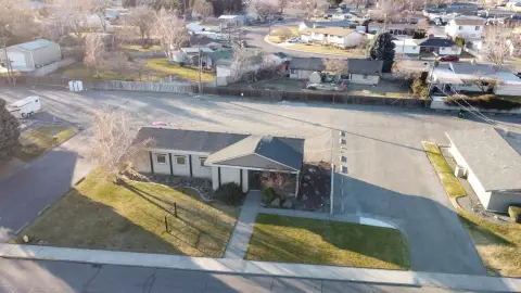 Updated Single-Tenant Office Building