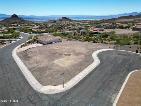 Lake Havasu Homesite with Views