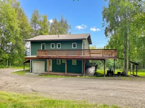 Refreshed Duplex with Covered Deck