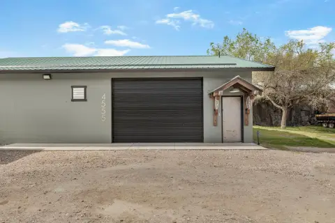 Industrial Flex Shop with Yard