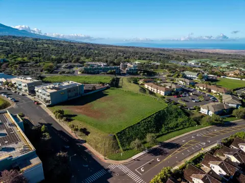 Pukalani Land for Commercial Development