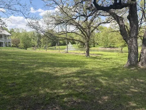 Waterfront Lot in Lake Forrest