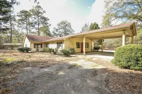 Former Nursing Home on 5 Acres