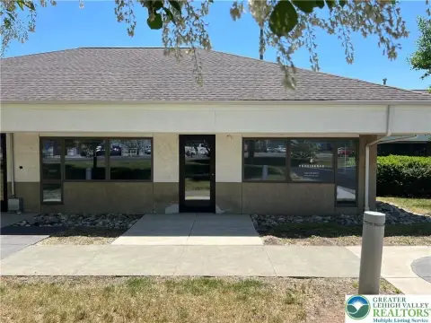 Spacious Office in Quakertown, PA