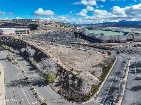 Commercial Land Near Retail Center