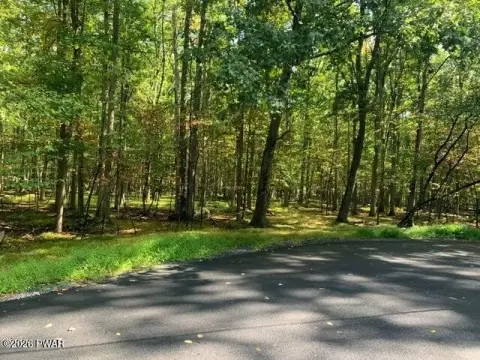 Cul-de-Sac Residential Land Lot