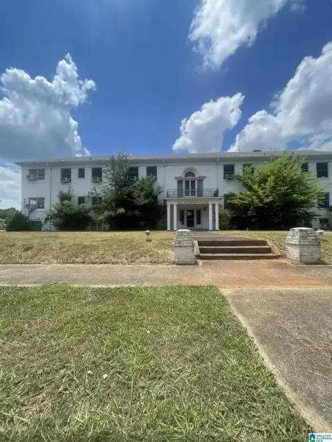 270-Bed Nursing Home Facility