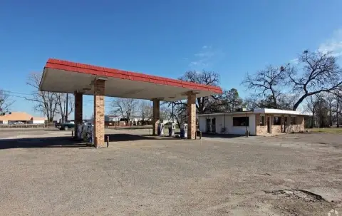 Retail Space in Mabank, Texas