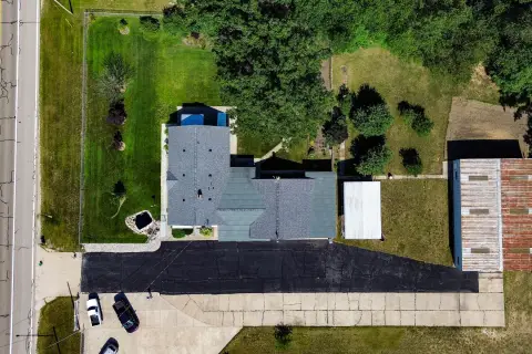 Mixed-Use Property with Pole Building
