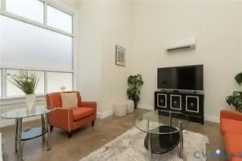15-Unit Apartment Building