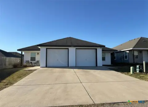 Modern Duplex in Belton ISD