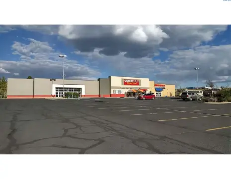 Retail Shell With Truck Access