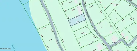 Unrestricted Lake-Access Lot in Tennessee