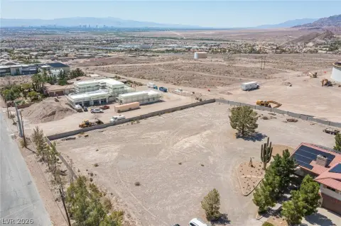 Henderson Land with Panoramic Views