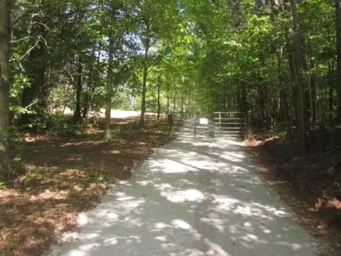 Unrestricted Acreage Near Carters Lake