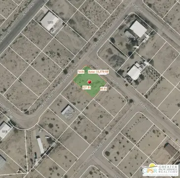 Land in Thermal, California