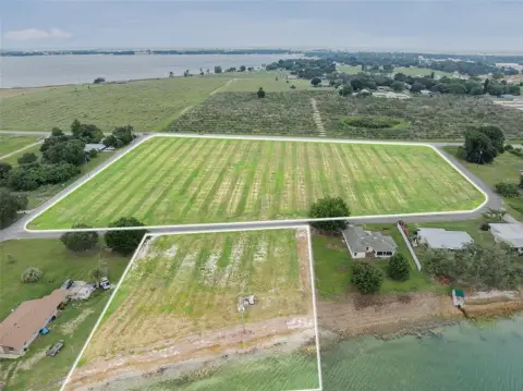 Lakefront Land in Frostproof, Florida