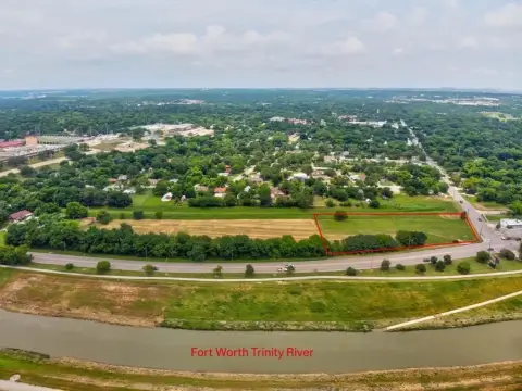 Commercial Corner Lot in Fort Worth