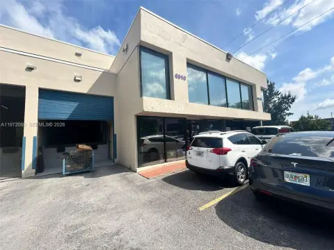 Doral Industrial Office/Warehouse Unit