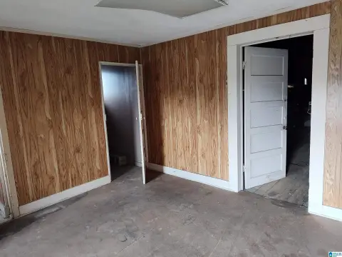 Commercial Building in Downtown Talladega