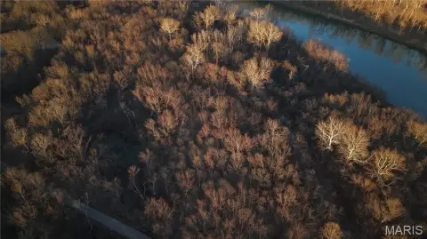 Residential Land in Arnold, MO