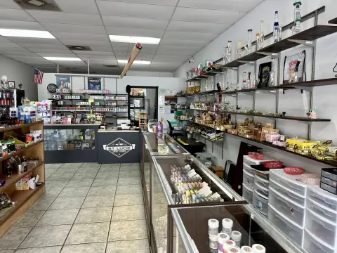 Established Smoke Shop For Sale