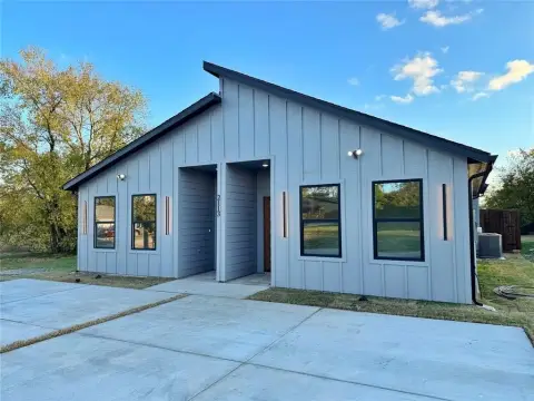 New Build Duplex in Greenville