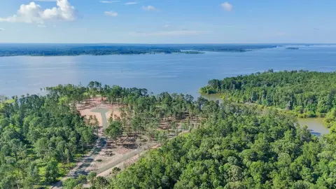 Waterfront Lots in Legacy Point
