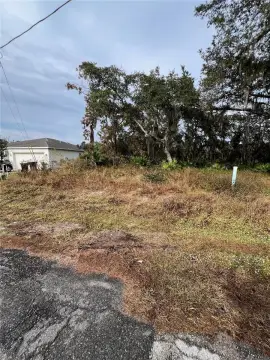 Vacant Lot in Poinciana