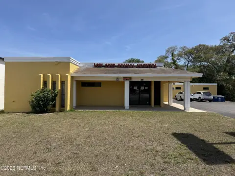 Established Veterinary Facility For Sale