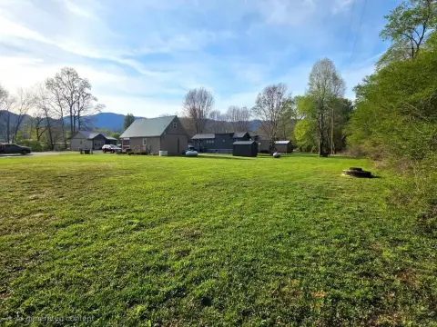 Mountain View Vacant Lot