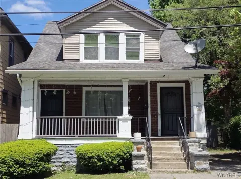 Spacious Multifamily Home in Buffalo